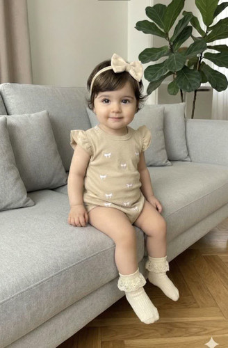 بادی دخترانه با تل جنس نخ پنبه فانریپ با ضمانت کیفیت نرم وراحت ،ضد حساسیت با کشسانی بالا👧😍 سایز ۱ :سرشانه تا فاق ۴۱ پهنا ۲۵ سایز ۲ : سرشانه تا فاق ۴۵ پهنا ۲۶ سایز ۳ : سرشانه تا فاق ۴۸ پهنا ۲۷ مناسب ۶ ماه تا ۲ سال ☘️🌸 قیمت : ۳۵۰